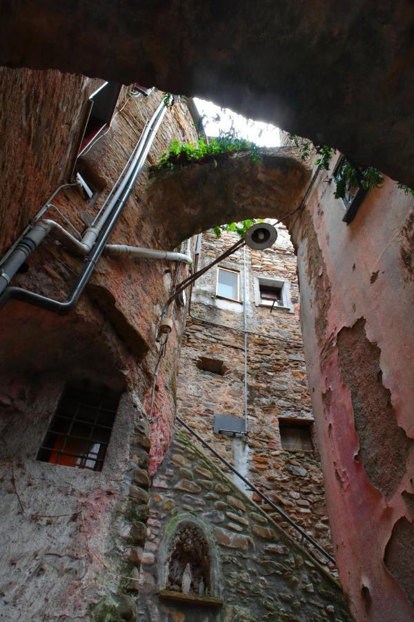 ドルチェアックア La Casa Degli Alberiヴィラ エクステリア 写真