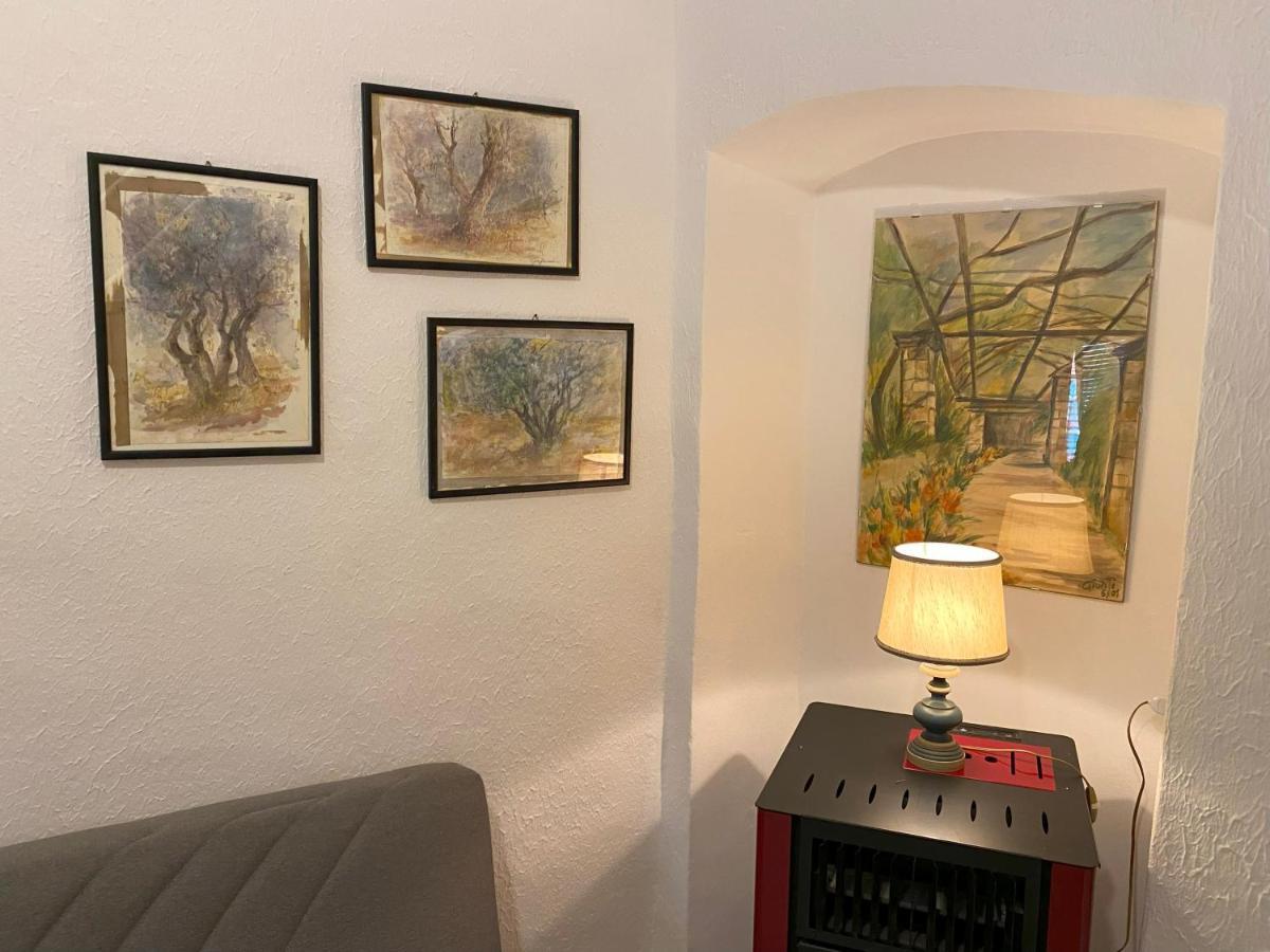 ドルチェアックア La Casa Degli Alberiヴィラ エクステリア 写真